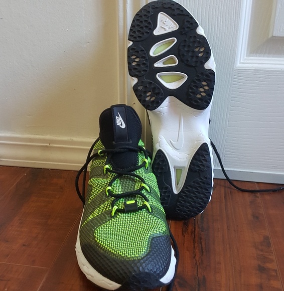 NIKE AIR ZOOM KIM JONES - Picture 5 of 6